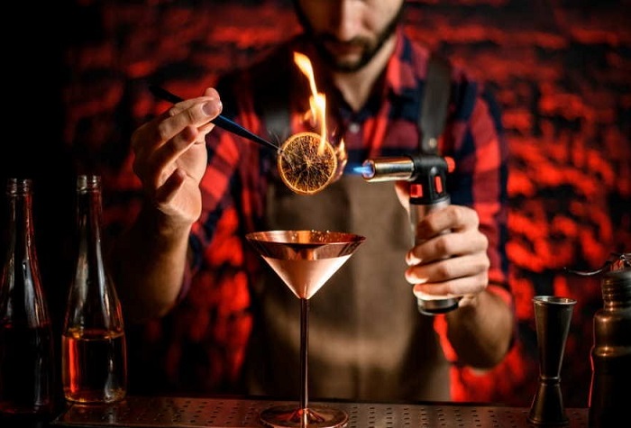 Classic And Creative Cocktail Bar Services In Delhi NCR 